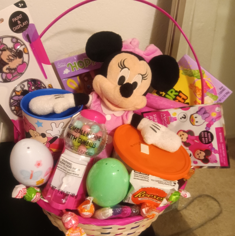 Minnimouse Easter basket